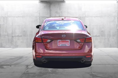 2025 Nissan Altima SR