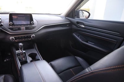 2021 Nissan Altima 2.5 SR