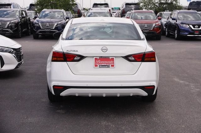 2025 Nissan Altima SV
