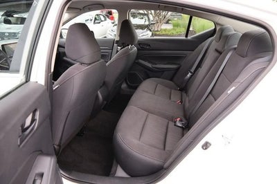 2025 Nissan Altima SV