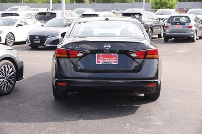 2025 Nissan Altima SV