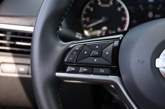 2025 Nissan Altima SL