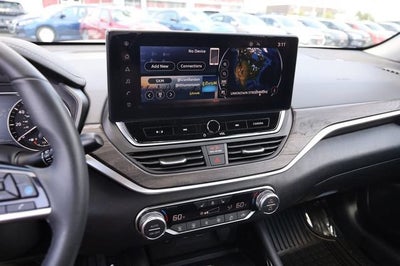 2025 Nissan Altima SL