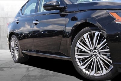 2025 Nissan Altima SL