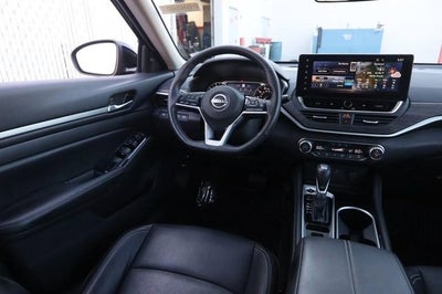 2025 Nissan Altima SL