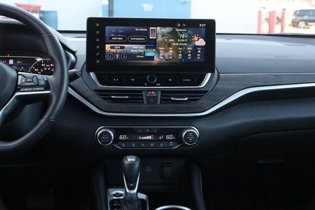 2025 Nissan Altima SL