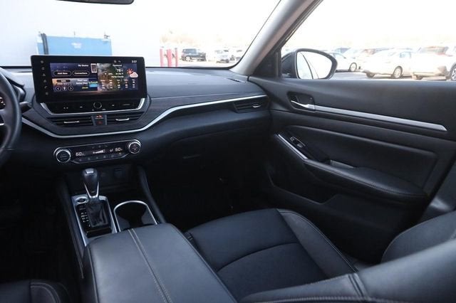 2025 Nissan Altima SL