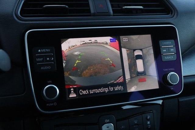 2024 Nissan LEAF SV PLUS