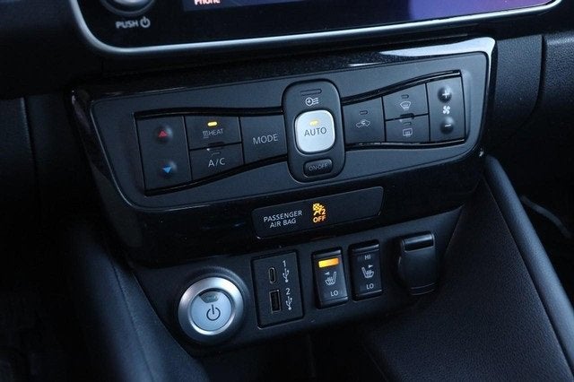 2024 Nissan LEAF SV PLUS