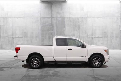 2024 Nissan Titan SV