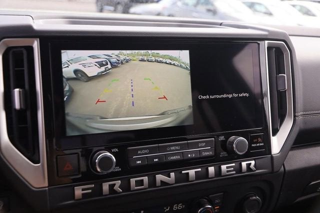 2025 Nissan Frontier SV