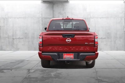 2025 Nissan Frontier SL