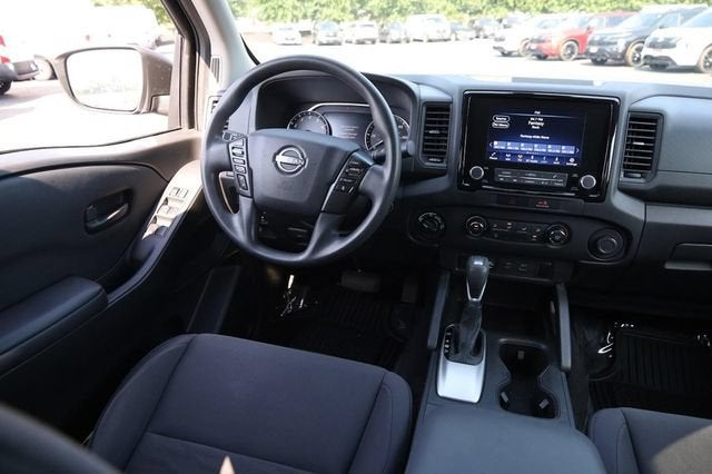 2023 Nissan Frontier S