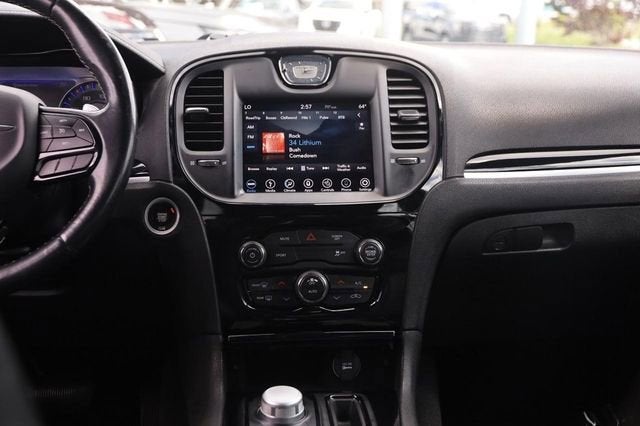 2019 Chrysler 300 300S