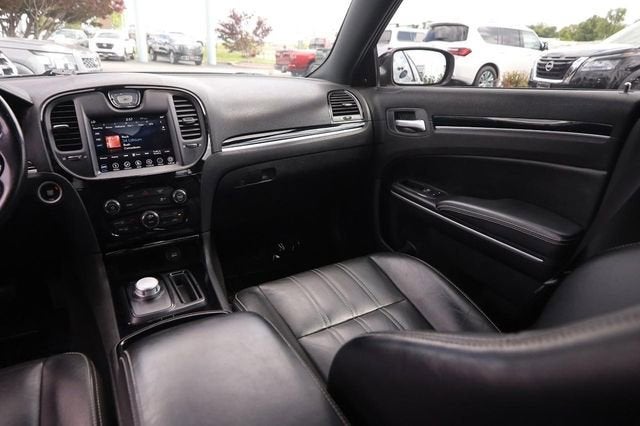 2019 Chrysler 300 300S