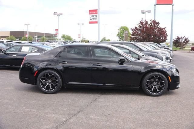 2019 Chrysler 300 300S