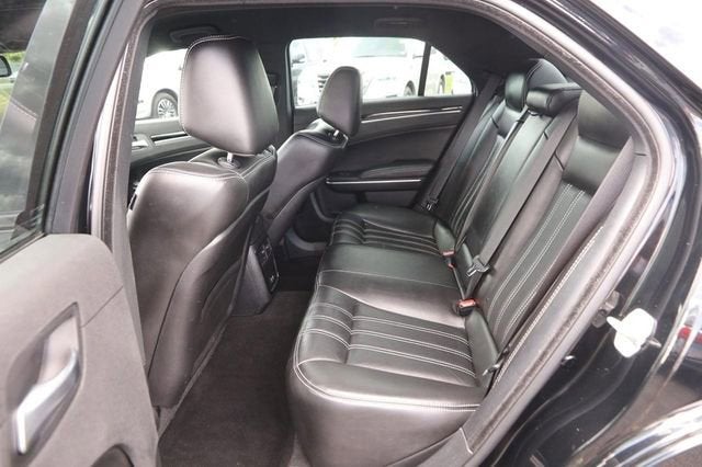 2019 Chrysler 300 300S