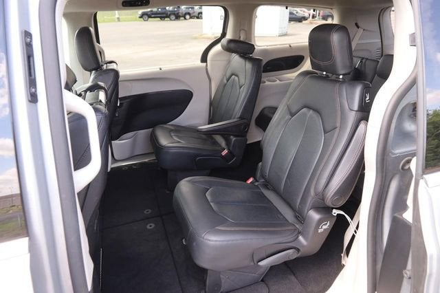 2019 Chrysler Pacifica Touring L Plus