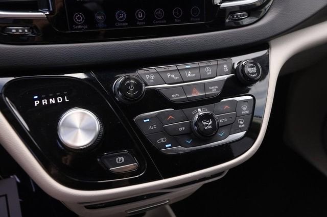 2019 Chrysler Pacifica Touring L Plus