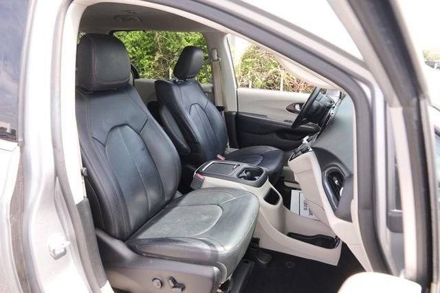 2019 Chrysler Pacifica Touring L Plus