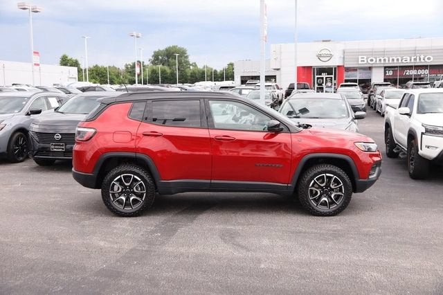2025 Jeep Compass Trailhawk