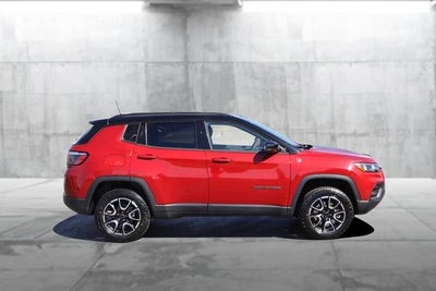 2025 Jeep Compass Trailhawk