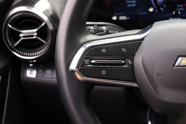 2025 Chevrolet Equinox LT - Photo 11