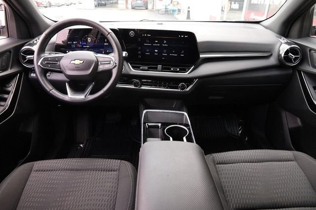 2025 Chevrolet Equinox LT - Photo 19