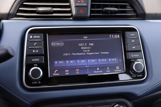 2025 Nissan Versa SV
