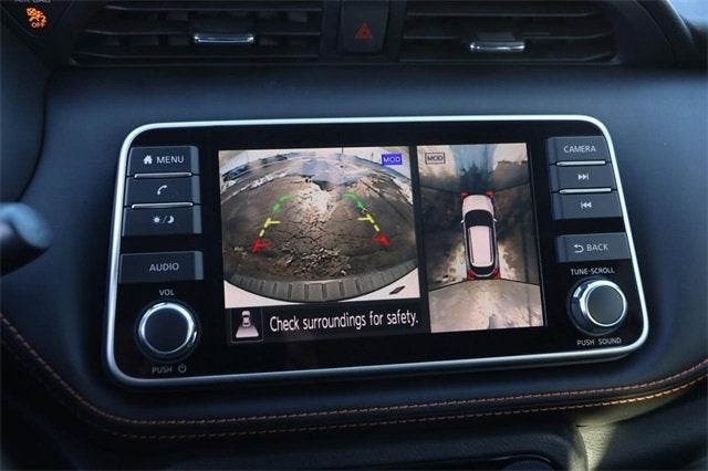 2019 Nissan Kicks SR