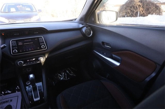 2019 Nissan Kicks SR