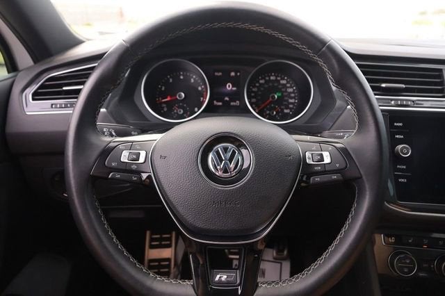 2020 Volkswagen Tiguan SE R-Line Black