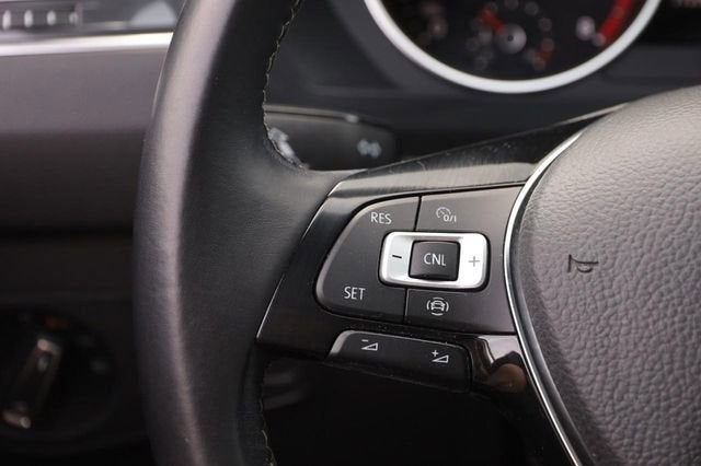 2020 Volkswagen Tiguan SE R-Line Black