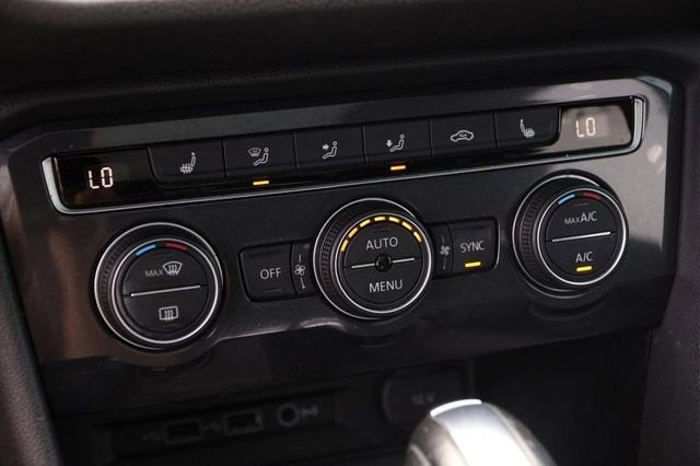 2020 Volkswagen Tiguan SE R-Line Black