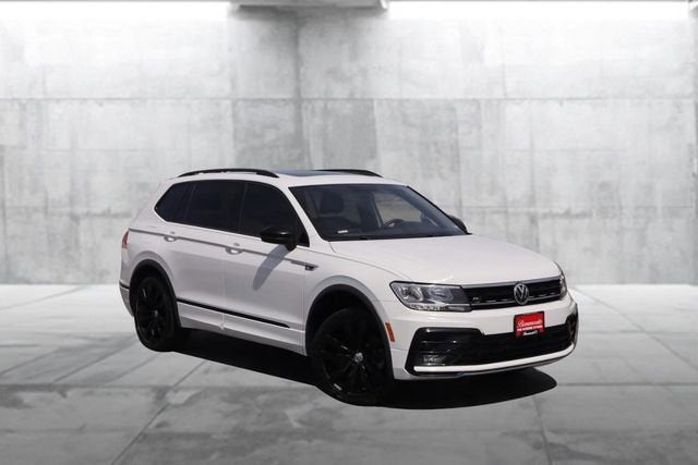 2020 Volkswagen Tiguan SE R-Line Black
