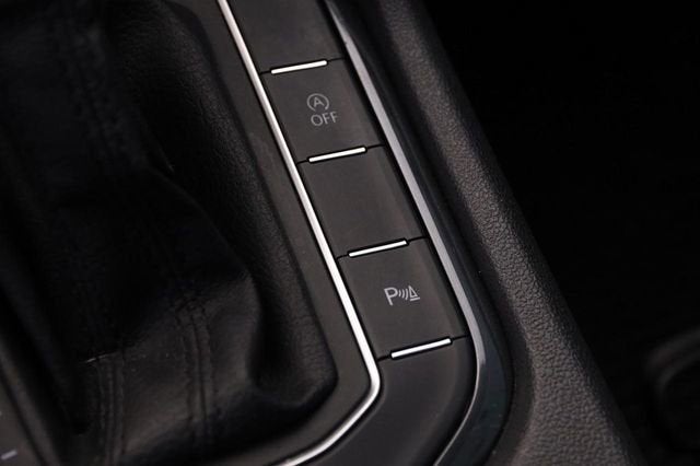 2020 Volkswagen Tiguan SE R-Line Black