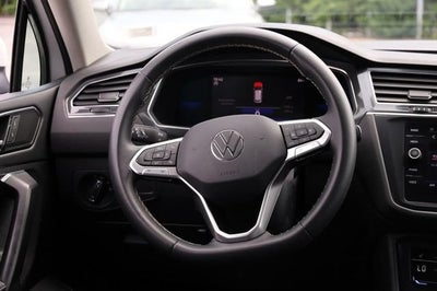 2023 Volkswagen Tiguan SE