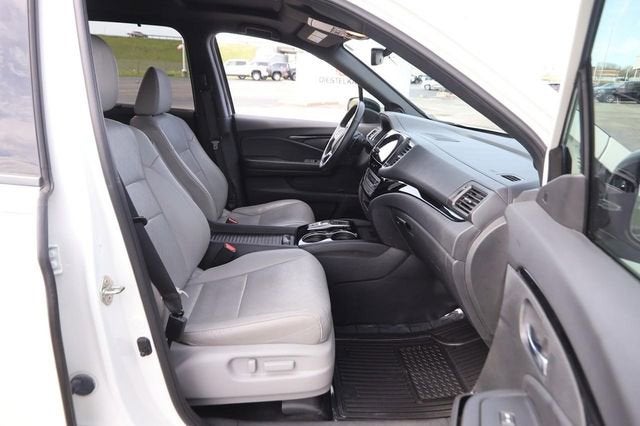 2019 Honda Passport Elite