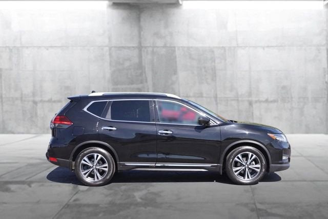 2017 Nissan Rogue SL