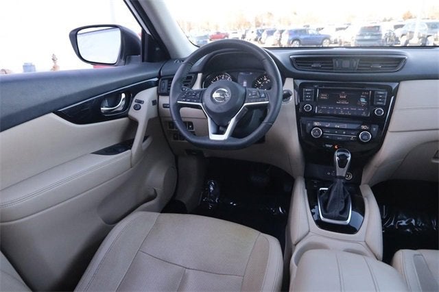 2020 Nissan Rogue SL