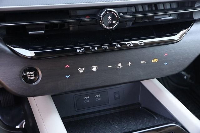 2025 Nissan Murano SV