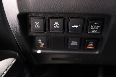 2017 Nissan Pathfinder SL