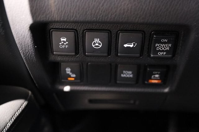 2017 Nissan Pathfinder SL