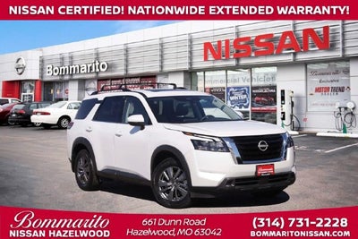 2025 Nissan Pathfinder SV