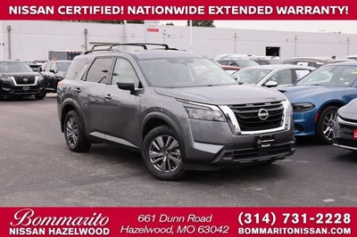 2025 Nissan Pathfinder SV