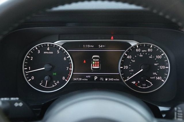 2025 Nissan Pathfinder SV