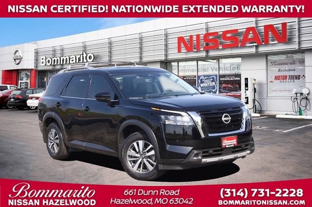 2025 Nissan Pathfinder SL