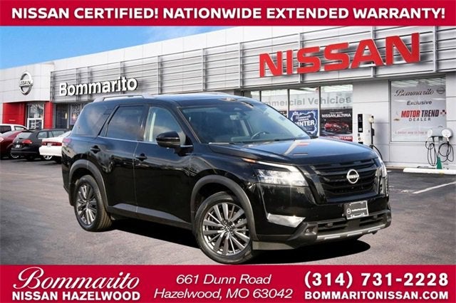 2023 Nissan Pathfinder SL