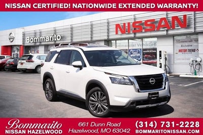 2025 Nissan Pathfinder SL
