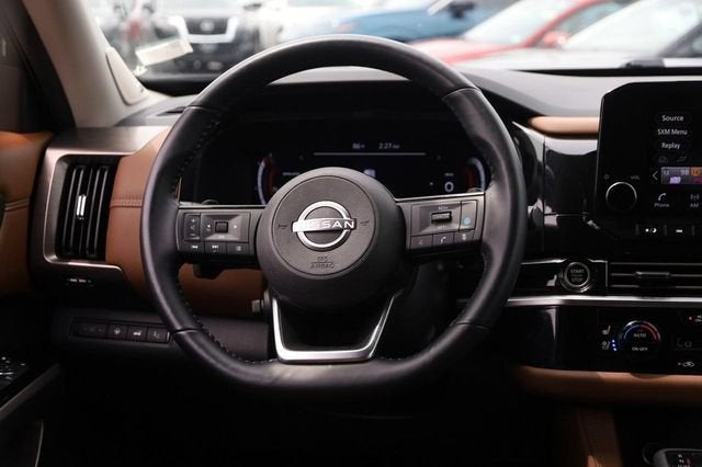 2024 Nissan Pathfinder Platinum